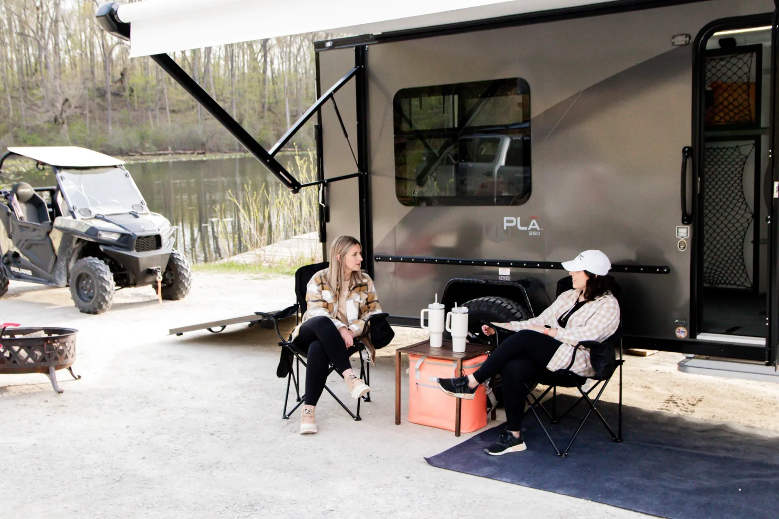 Plā 350 Compact Travel Trailer Toy Hauler — view 6