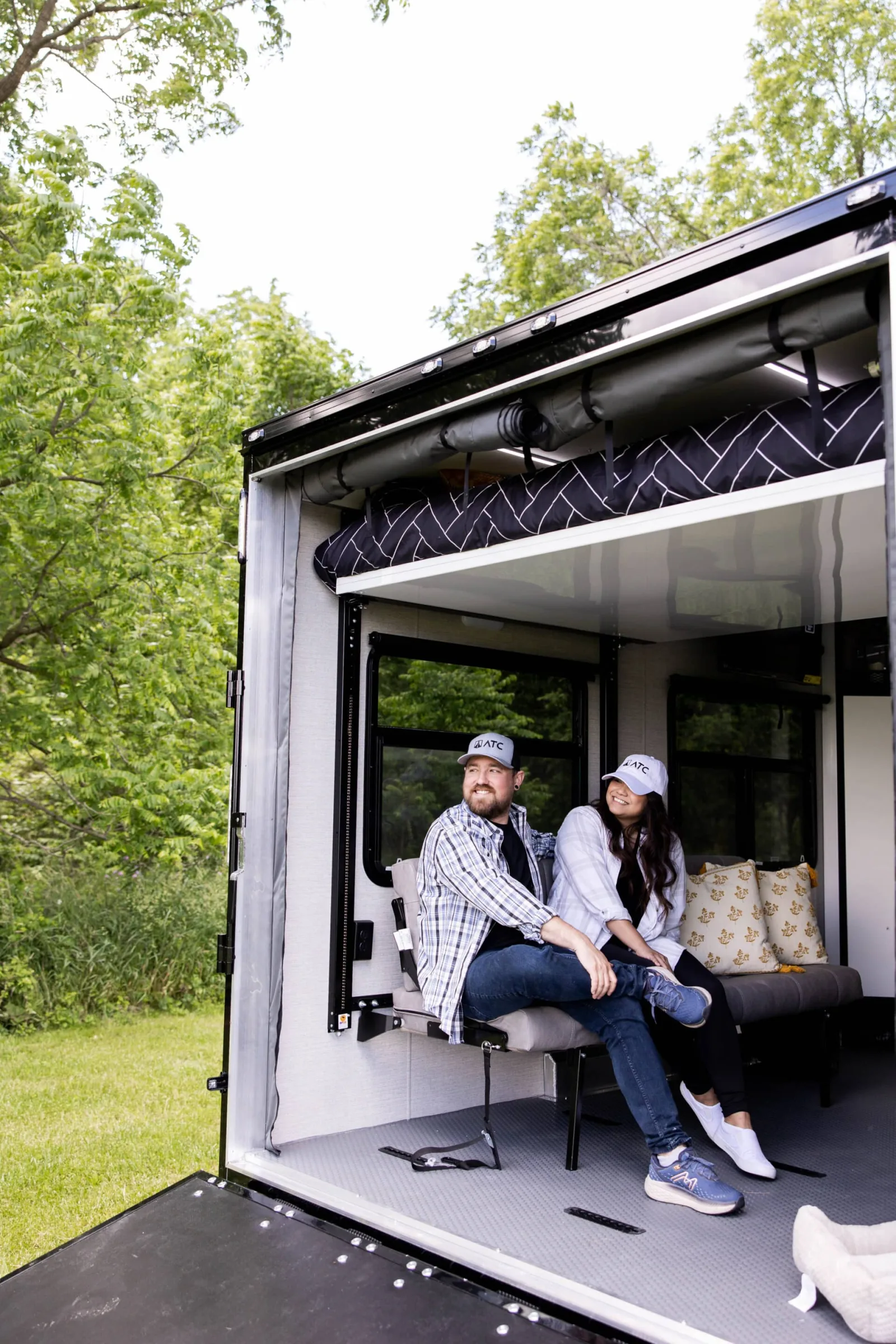Plā 450 Mid-Size Configurable Toy Hauler — view 10