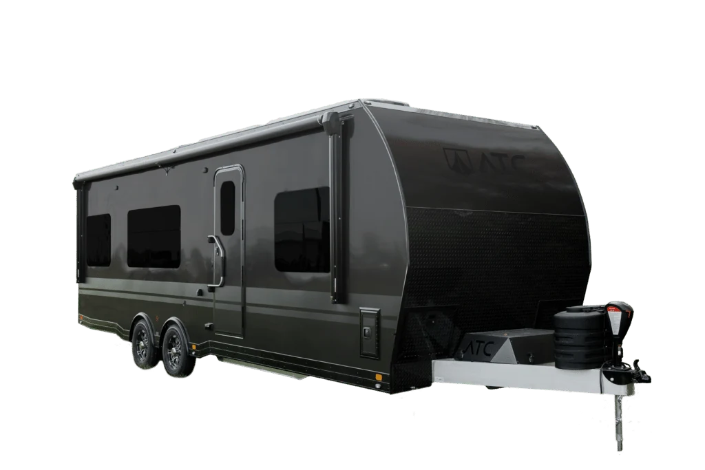 Plā 550 Travel Trailer Toy Hauler