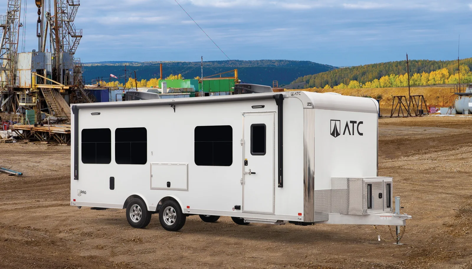 Prō 300C Mobile Office & Command Trailer — view 2