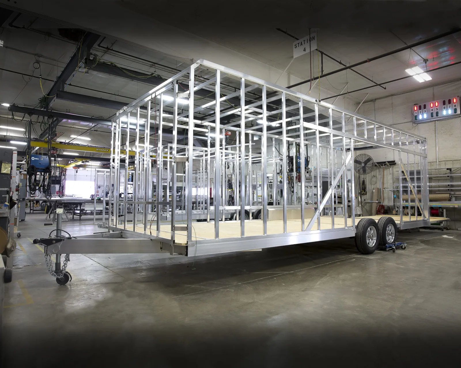 Rōm 500/550 Heavy-Duty Car Hauler — view 1