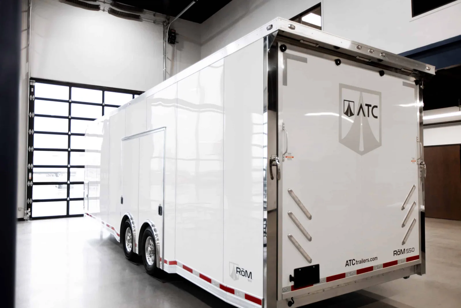 Rōm 500/550 Heavy-Duty Car Hauler — view 2