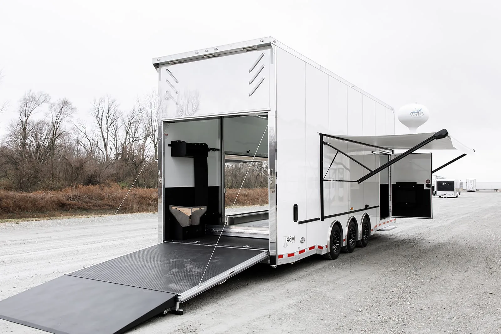 Rōm 700/750S Stacker Car Hauler — view 10