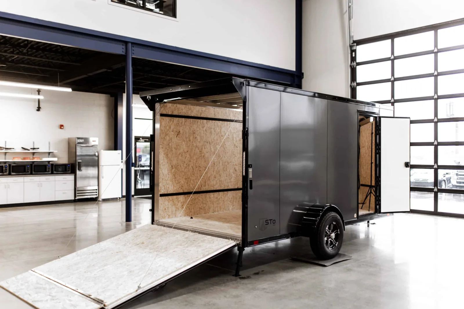 Stō 300/350 Single Axle Cargo+ Trailer — view 6